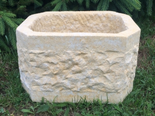 Zahradní koryto osmihranné